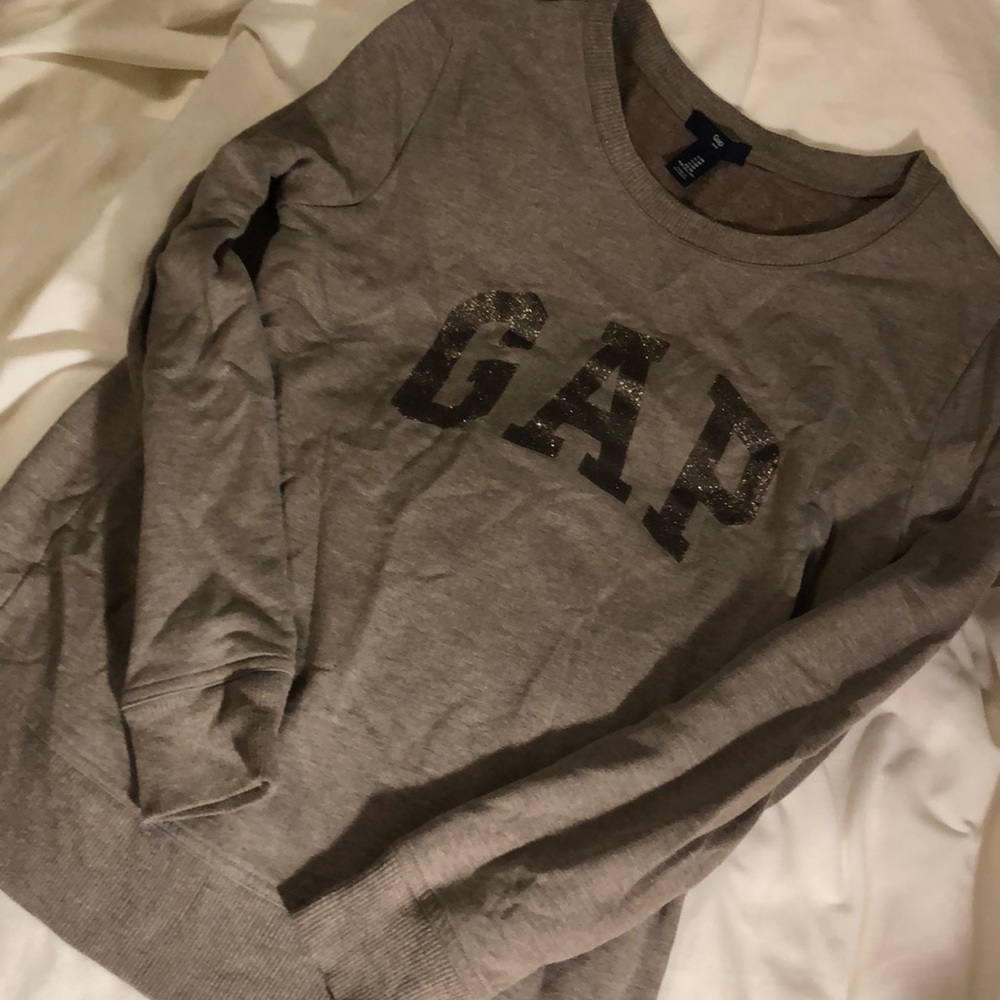 Sparkle gold gap sweatshirt